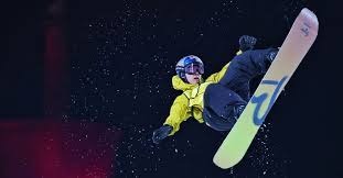 勇士队防守顶尖，波斯特超越格林，科尔应给予更多首发机会。